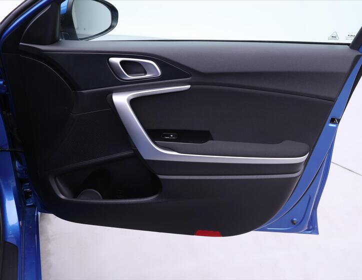 KIA Ceed 12