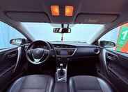 Toyota Auris 14