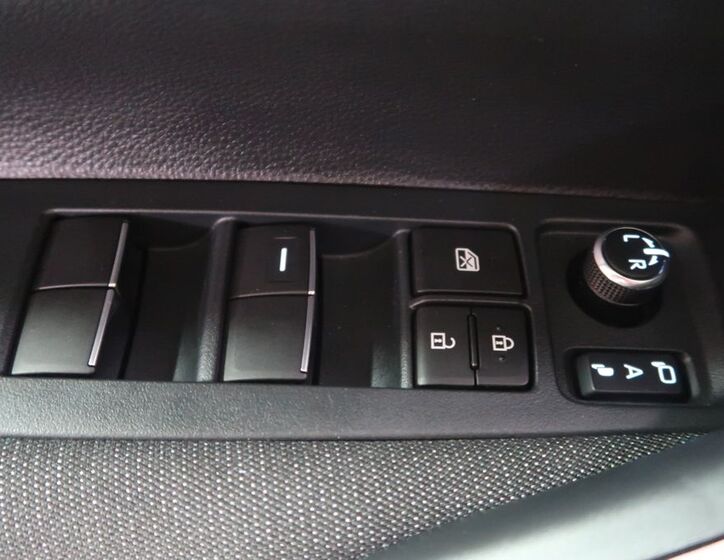 Toyota Corolla 21