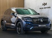 Volkswagen Touareg 1