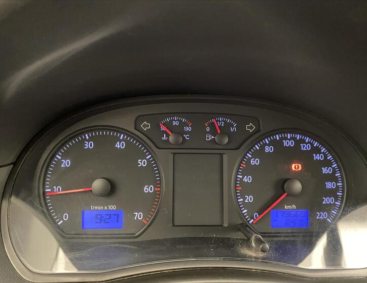Volkswagen Polo 11