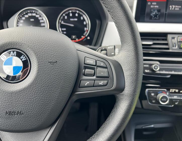 BMW X1 24