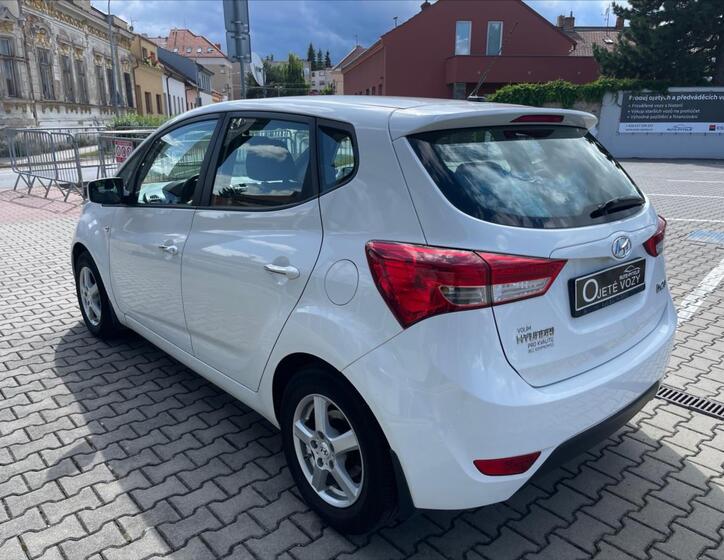 Hyundai ix20 4