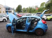 Ford Fiesta 24