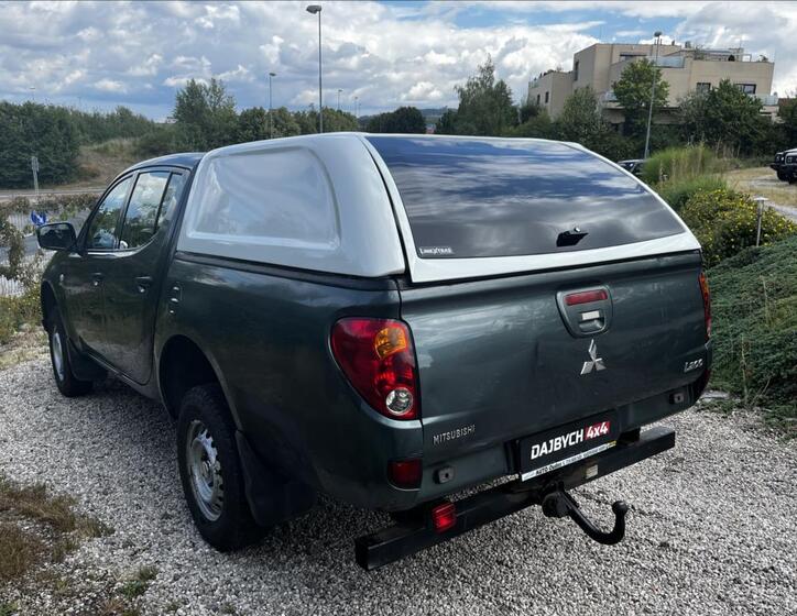 Mitsubishi L200 4