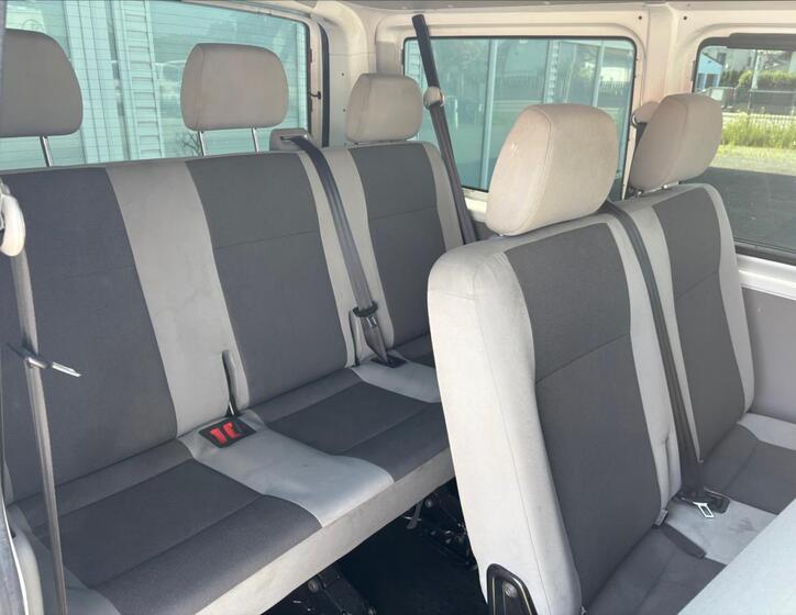 Volkswagen Transporter 11