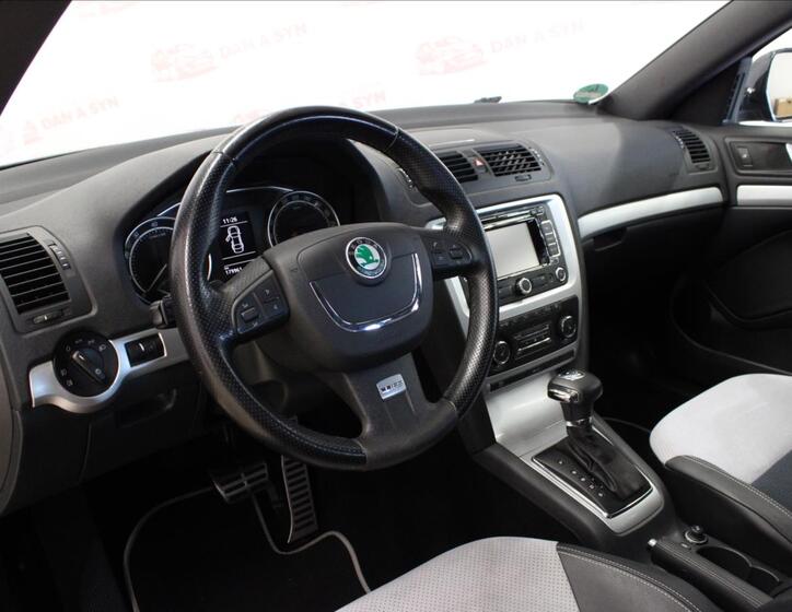 Škoda Octavia 10