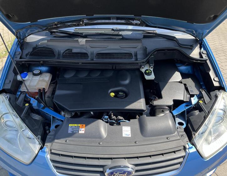 Ford C-MAX 25