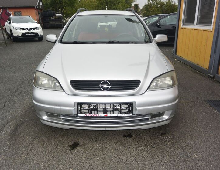 Opel Astra 2