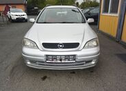 Opel Astra 2