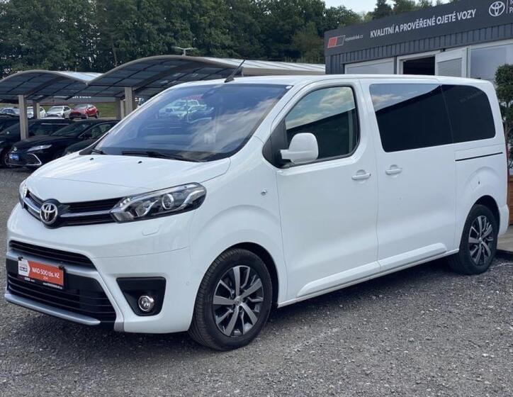 Toyota ProAce Verso 4