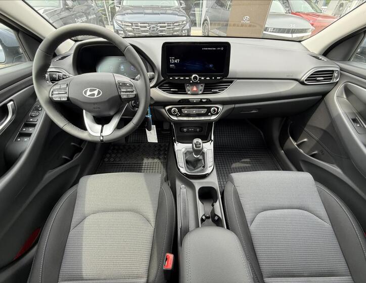 Hyundai i30 9