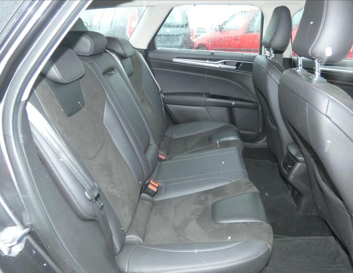 Ford Mondeo 13