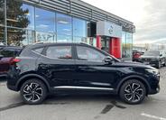 MG ZS 4