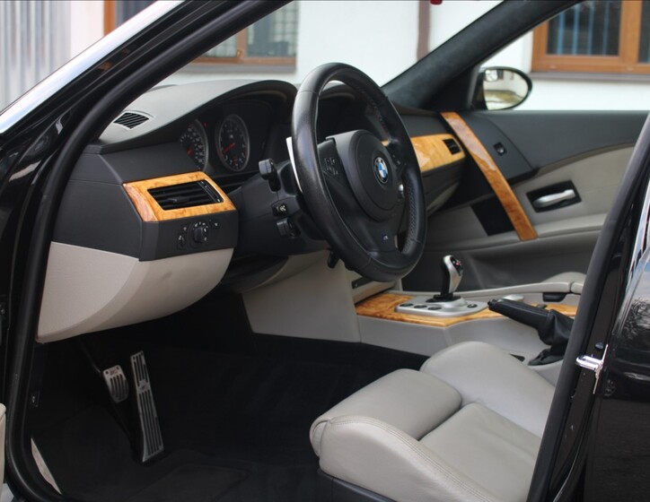 BMW M5 14