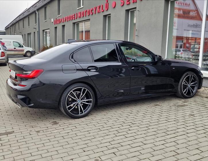 BMW Řada 3 11