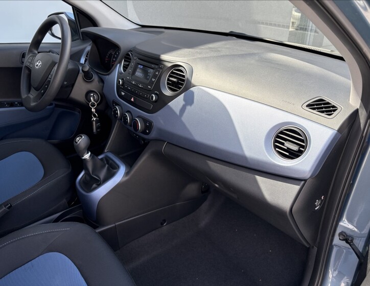 Hyundai i10 19