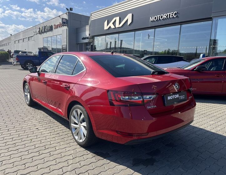 Škoda Superb 4