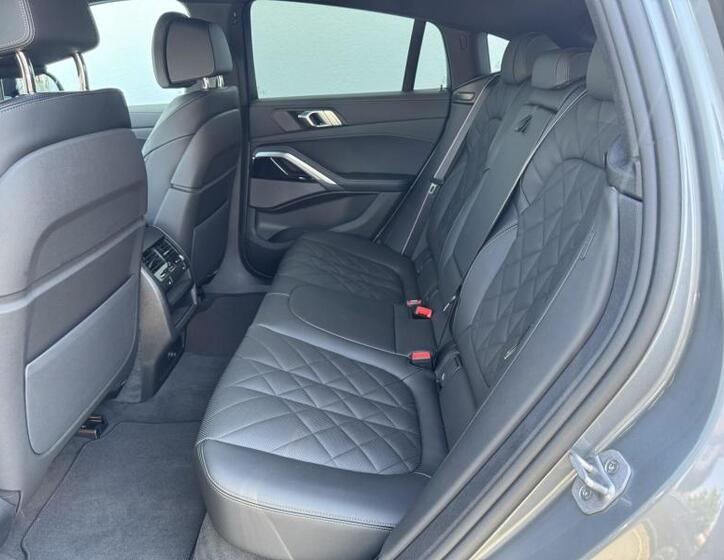 BMW X6 7