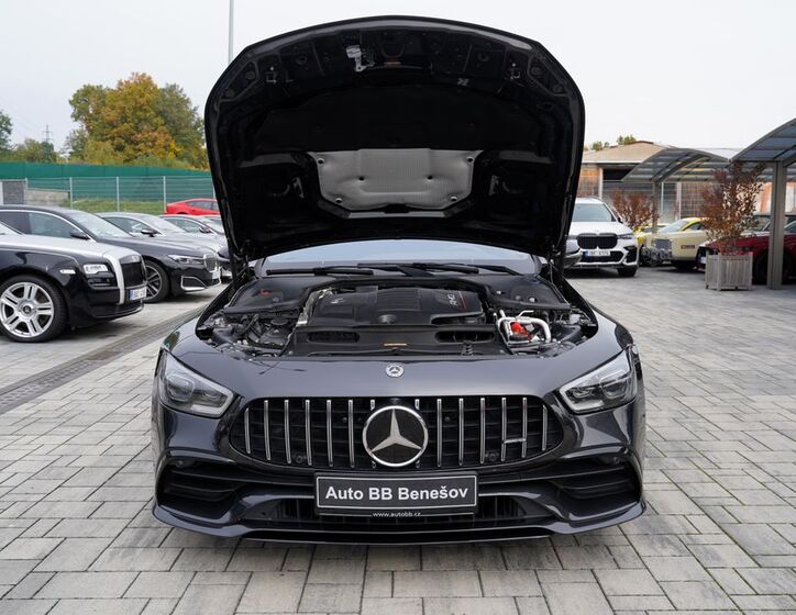 Mercedes-Benz AMG GT 9