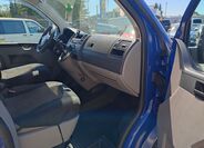 Volkswagen Transporter 12