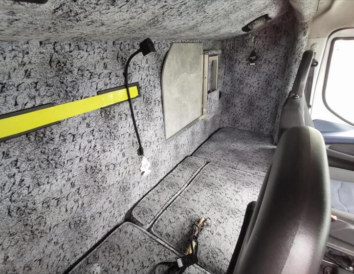 Iveco Daily 9