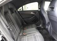 Mercedes-Benz CLA 13
