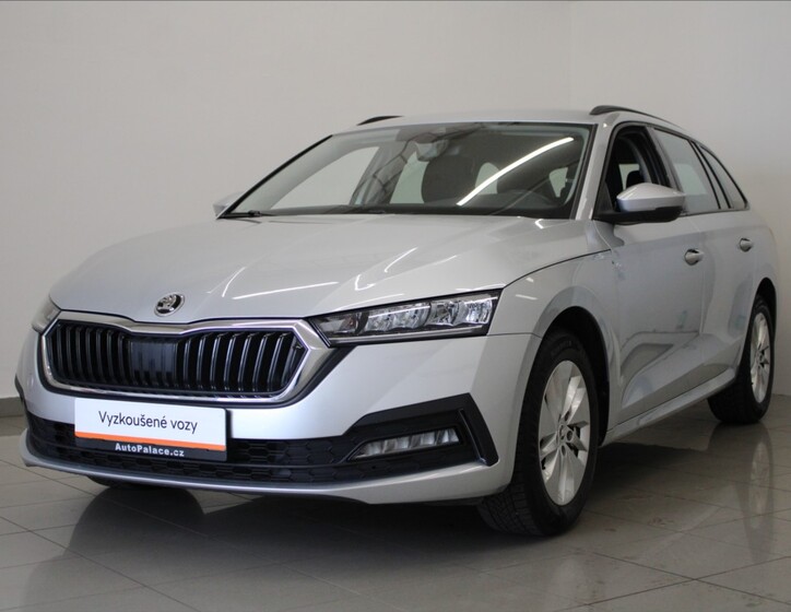 Škoda Octavia 1