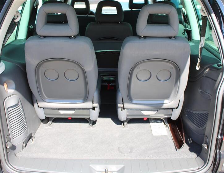 Volkswagen Sharan 23