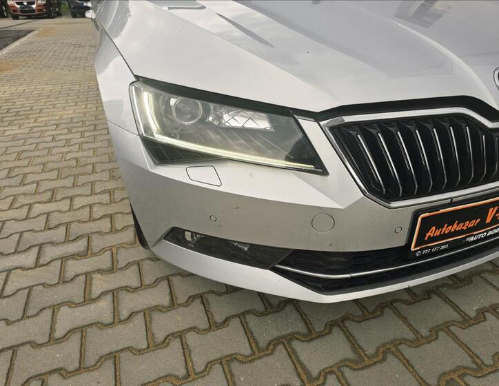 Škoda Superb 56