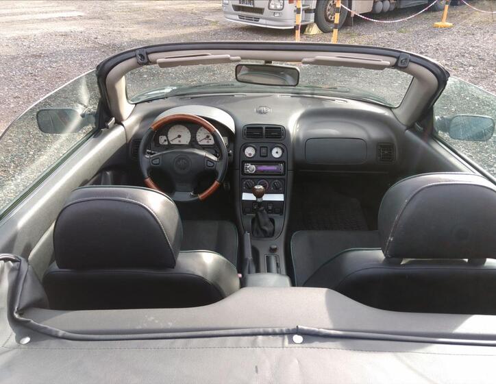 MG F 10