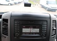 Mercedes-Benz Sprinter 11