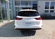KIA Ceed 4