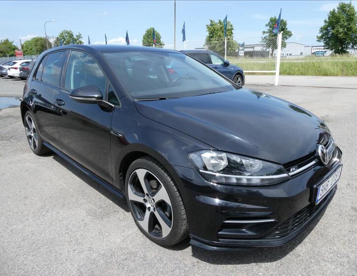 Volkswagen Golf 1