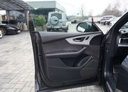 Audi Q8 12
