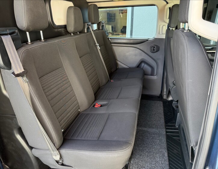 Ford Transit Custom 21