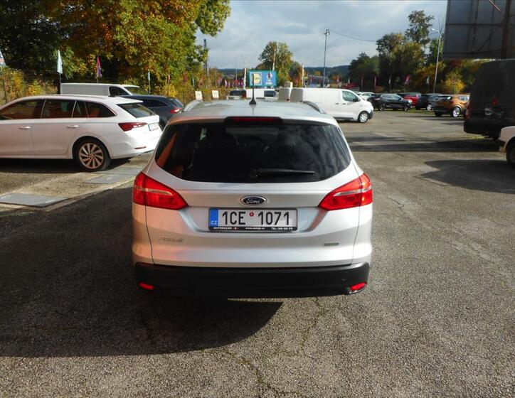Ford Focus 6