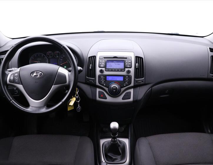 Hyundai i30 18