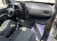 Opel Combo 16