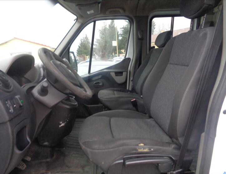 Opel Movano 10