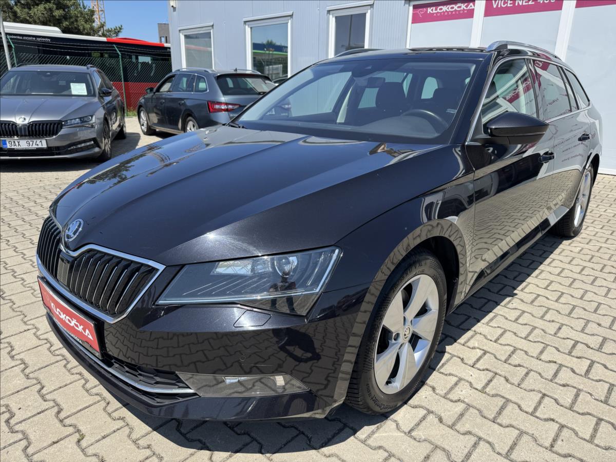Škoda Superb