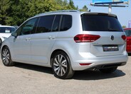 Volkswagen Touran 7