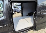 Renault Trafic 5