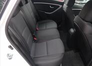 Hyundai i30 18