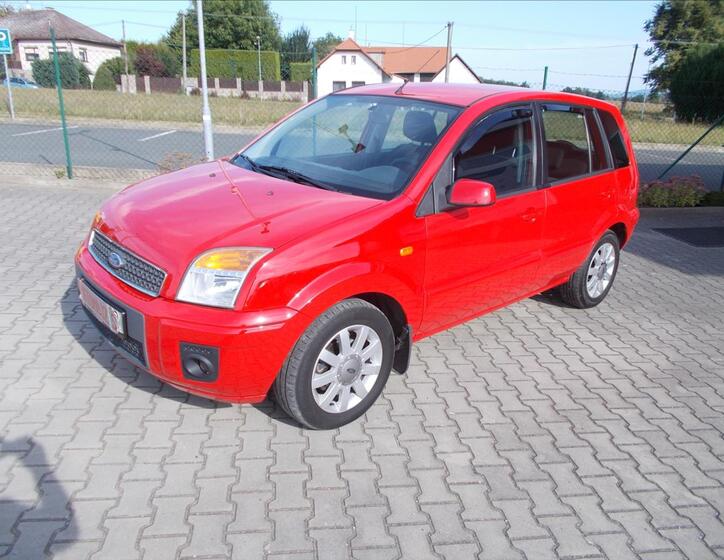Ford Fusion 4
