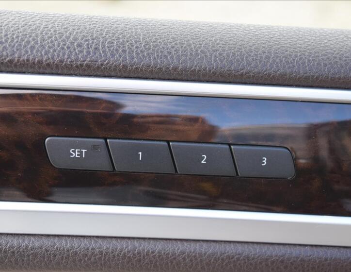 Volkswagen Touareg 35