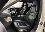 Porsche Panamera 38