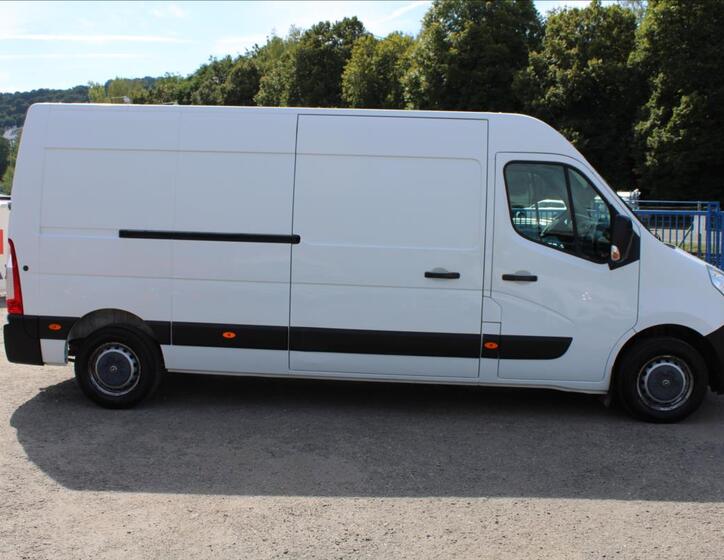 Opel Movano 4