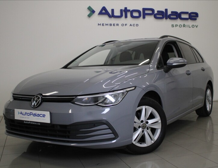 Volkswagen Golf 1