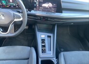 Volkswagen Golf 10